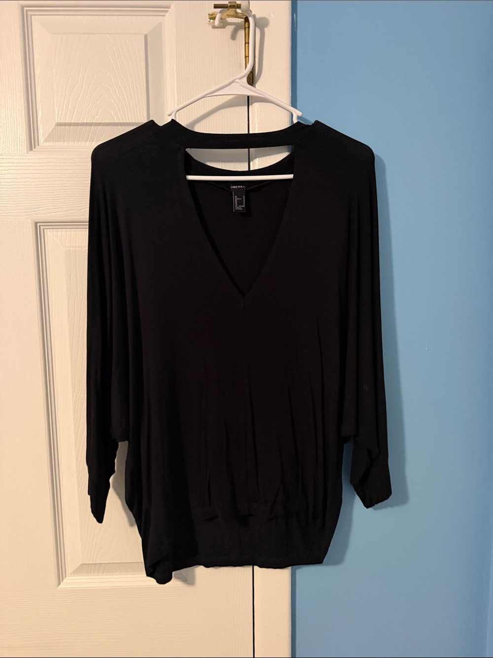 Forever 21 Black V-Neck Dolman Long Sleeve Top